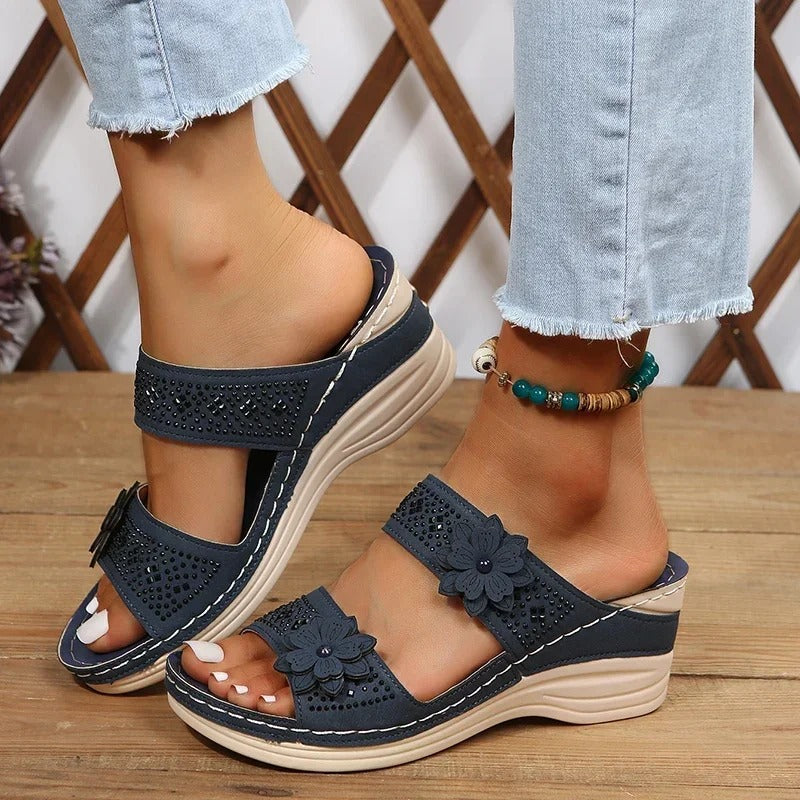 Margo - Retro sandals for women